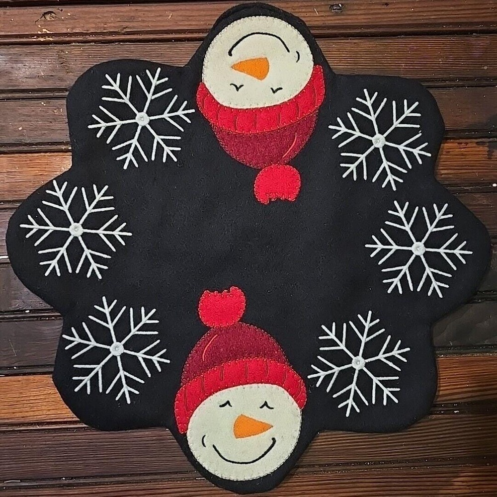 Primitive Wool Felt Winter Snowman Table Mat Centerpiece‎  Snowflakes Black Red